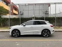 Audi Q4 e-tron 2023 Model 40 e-tron Trailblazer — миниатюра 17