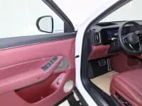 Wenjie M8 2025 Range Extended Ultra Edition 53.4kWh 6-Seater — миниатюра 20