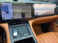 Wenjie M8 2025 Range Extended Max+ Version 53.4kWh 6-Seater — миниатюра 13