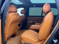 Wenjie M8 2025 Range Extended Max+ Version 53.4kWh 6-Seater — миниатюра 19