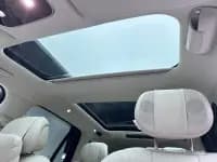 Wenjie M8 2025 Range Extended Max+ Version 53.4kWh 6-Seater — миниатюра 19