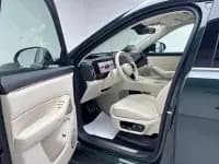 Wenjie M8 2025 Range Extended Max+ Version 53.4kWh 6-Seater — миниатюра 9