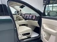 Wenjie M8 2025 Range Extended Max+ Version 53.4kWh 6-Seater — миниатюра 10