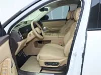 Wenjie M8 2025 Range Extended Max+ Version 53.4kWh 6-Seater — миниатюра 18