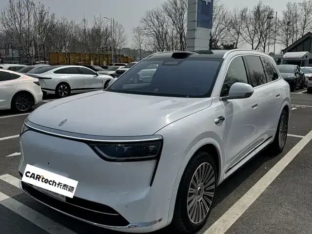 Wenjie M8 2025 Range Extended Ultra Edition 53.4kWh 6-Seater