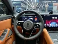 Wenjie M8 2025 Range Extended Max+ Version 53.4kWh 5-Seater — миниатюра 7