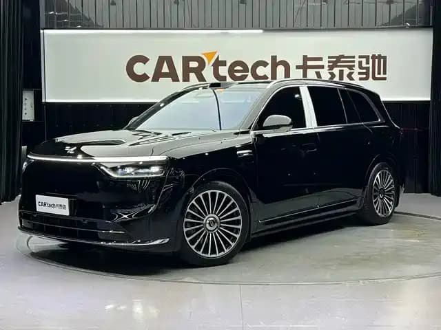 Wenjie M8 2025 Range Extended Max+ Version 53.4kWh 5-Seater