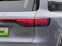 Wenjie M8 2025 Range Extended Ultra Edition 53.4kWh 5-Seater — миниатюра 23