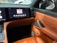 Wenjie M8 2025 Range Extended Max+ Version 53.4kWh 5-Seater — миниатюра 11