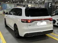 Wenjie M8 2025 Range Extended Max+ Version 53.4kWh 5-Seater — миниатюра 4