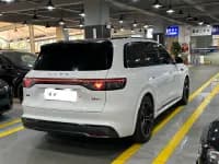 Wenjie M8 2025 Range Extended Max+ Version 53.4kWh 5-Seater — миниатюра 6