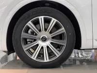 Wenjie M8 2025 Range Extended Max+ Version 53.4kWh 5-Seater — миниатюра 5