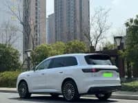 Wenjie M8 2025 Range Extended Ultra Edition 53.4kWh 6-Seater — миниатюра 10