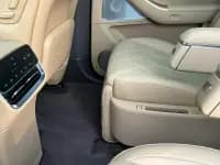 Wenjie M8 2025 Range Extended Max+ Version 53.4kWh 6-Seater — миниатюра 9