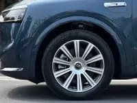 Wenjie M8 2025 Range Extended Max+ Version 53.4kWh 5-Seater — миниатюра 26