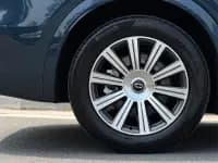 Wenjie M8 2025 Range Extended Max+ Version 53.4kWh 5-Seater — миниатюра 27