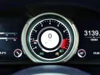 Aston Martin DB11 2020 4.0T V8 Coupe — миниатюра 5