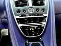 Aston Martin DB11 2020 4.0T V8 Coupe — миниатюра 9