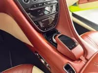 Aston Martin DB11 2019 4.0T V8 Coupe — миниатюра 20