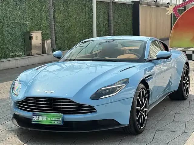 Aston Martin DB11 2022 4.0T V8 Coupe