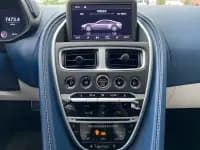 Aston Martin DB11 2022 4.0T V8 Coupe — миниатюра 15