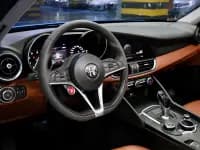 Giulia Juliet 2017 2.0T 200HP Luxury Edition — миниатюра 10