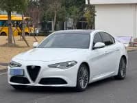 Giulia Juliet 2017 2.0T 280HP Luxury Edition — миниатюра 1