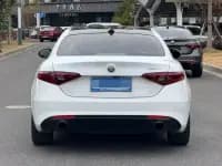 Giulia Juliet 2017 2.0T 280HP Luxury Edition — миниатюра 7