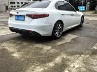 Giulia Juliet 2017 2.0T 200HP Luxury Edition — миниатюра 6