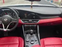 Giulia Juliet 2017 2.0T 200HP Luxury Edition — миниатюра 9