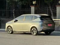 AION Y 2022 Plus 70 Smart Edition — миниатюра 6