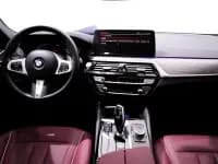 2022 BMW 5 Series 530Li Leading Edition M Sport Package — миниатюра 11