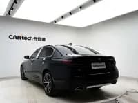 2022 BMW 5 Series 530Li Leading Edition M Sport Package — миниатюра 14