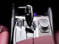 2022 BMW 5 Series 530Li Leading Edition M Sport Package — миниатюра 18