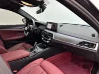 2023 BMW 5 Series 530Li Luxury M Sport Package — миниатюра 11