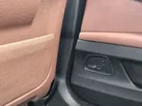 BMW 5 Series 2017 520Li Elegant Edition — миниатюра 10