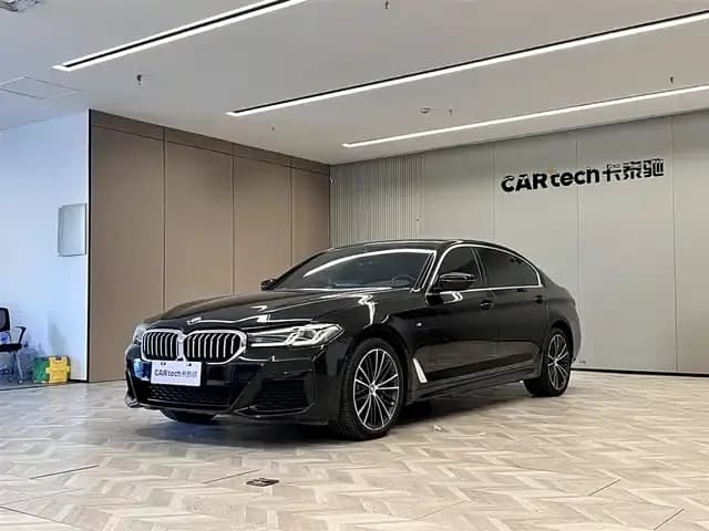 2021 BMW 5 Series 530Li Leading Edition M Sport Package