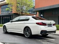 2022 BMW 5 Series 530Li Leading Edition M Sport Package — миниатюра 4