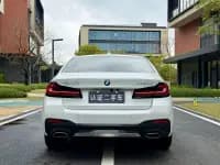 2022 BMW 5 Series 530Li Leading Edition M Sport Package — миниатюра 10