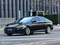 2022 Honda Accord 260TURBO Luxury Edition — миниатюра 1