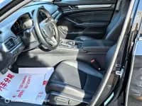2022 Honda Accord 260TURBO Luxury Edition — миниатюра 13