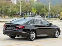 2022 Honda Accord 260TURBO Luxury Edition — миниатюра 5