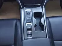 2022 Honda Accord Hybrid 2.0L Elite Edition — миниатюра 16