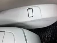 Buick GL8 2022 Land Business Class 652T Comfort — миниатюра 18