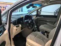 Buick GL8 2023 ES Avantgarde Luxury Edition — миниатюра 2