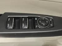 Buick GL8 2023 ES Luxury Edition — миниатюра 10