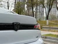 Peugeot 408 2024 360THP Romanée Edition — миниатюра 19