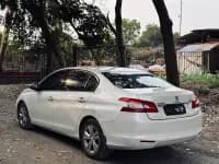 Peugeot 408 2014 1.8L Automatic Leading Edition — миниатюра 4