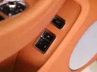 Flying Spur 2022 4.0T V8 Standard Edition — миниатюра 17