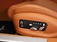 Flying Spur 2022 4.0T V8 Standard Edition — миниатюра 18